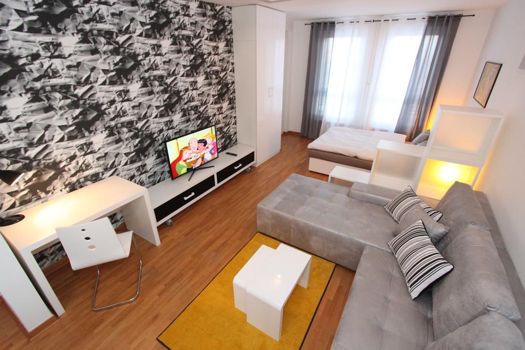 New Belgrade Apartment Neven, Parking 5 Evra Dan Esterno foto