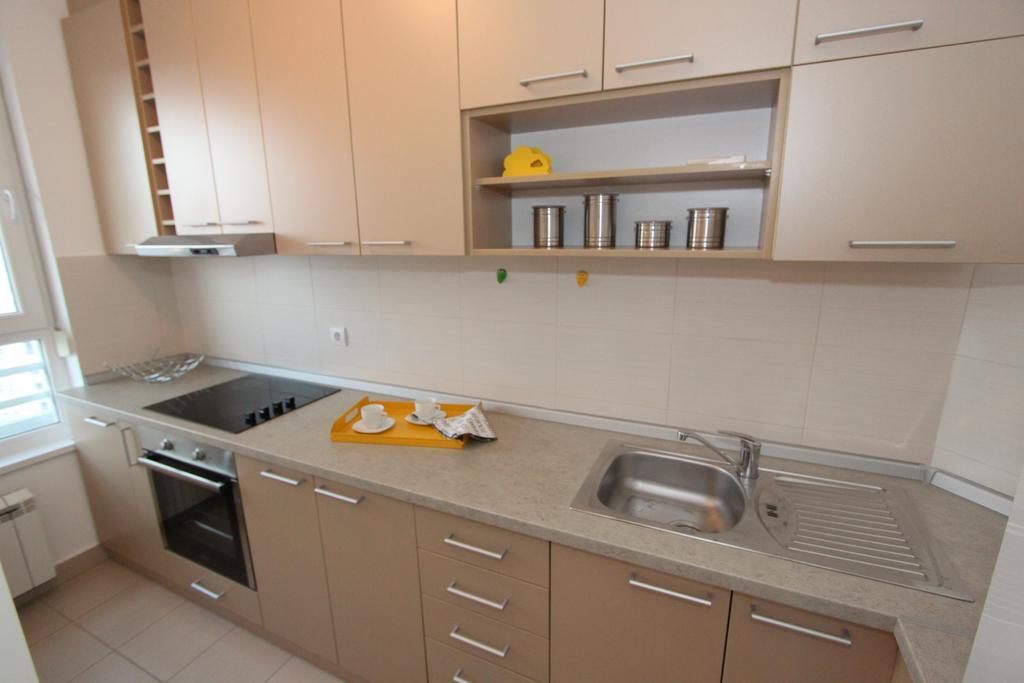 New Belgrade Apartment Neven, Parking 5 Evra Dan Esterno foto