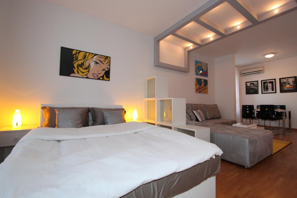 New Belgrade Apartment Neven, Parking 5 Evra Dan Esterno foto